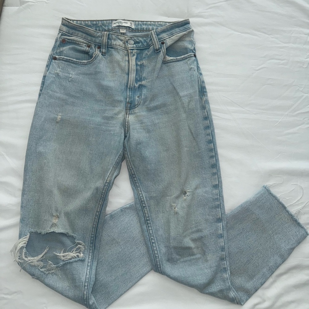 Abercrombie Curve Love High Rise Jean, Size 4